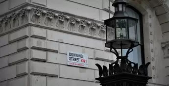 News that up to 20,000 more apprenticeships with a series of reforms including fully funded training for young people and cutting red tape has been welcomed by THE APPRENTICESHIPS GROUP